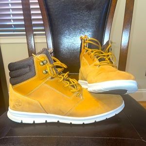 Timberland Shoes (Casual)